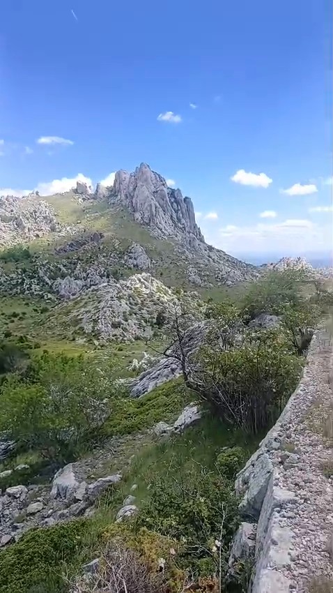 Felstürme der Tulove grede im Velebit